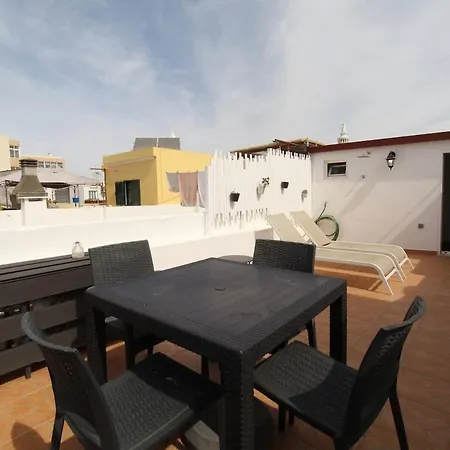 아파트 Townhouse With Rooftop Terrace In *