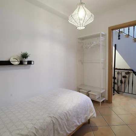 Townhouse With Rooftop Terrace In * Olhão