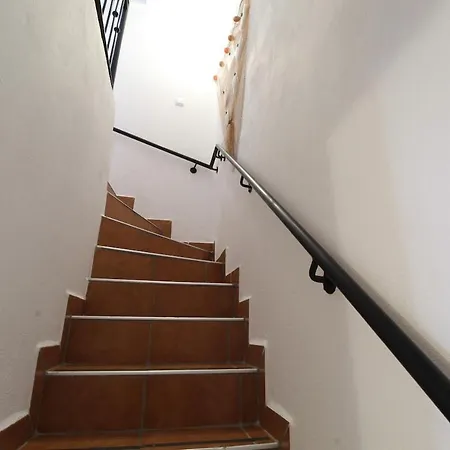 דירה Townhouse With Rooftop Terrace In *